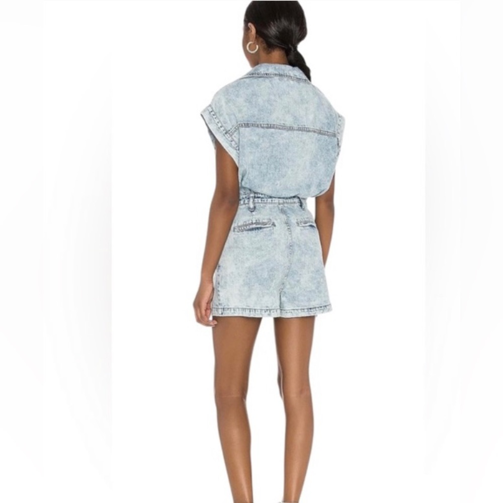 BLANKNYC Head‎ Backstage Acid Washed 80s-90s Inspired Denim Romper - Picture 5 of 13
